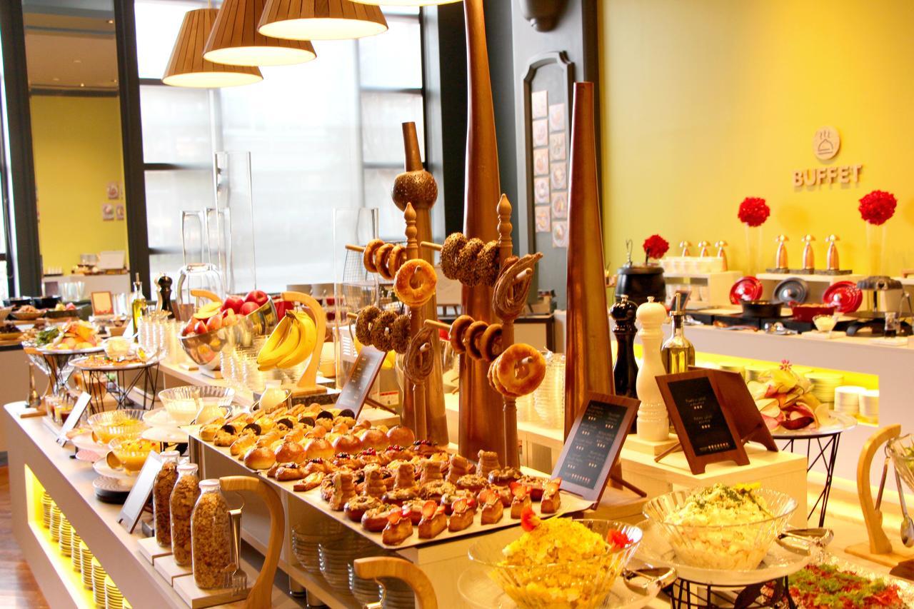 旭川星野omo7度假酒店 外观 照片 A buffet at a hotel