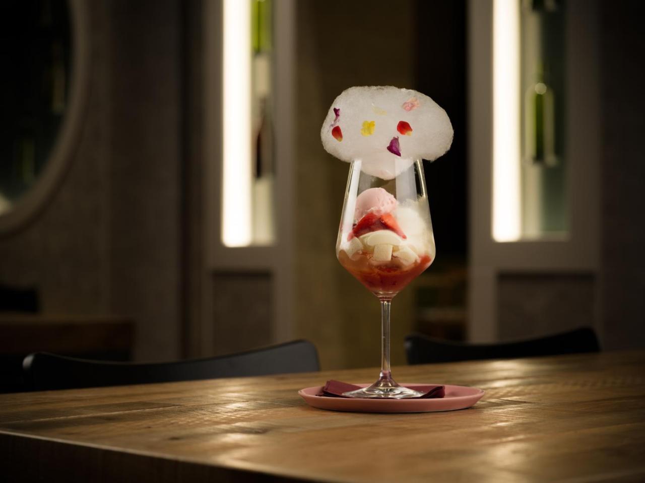 旭川星野omo7度假酒店 外观 照片 A dessert at the restaurant